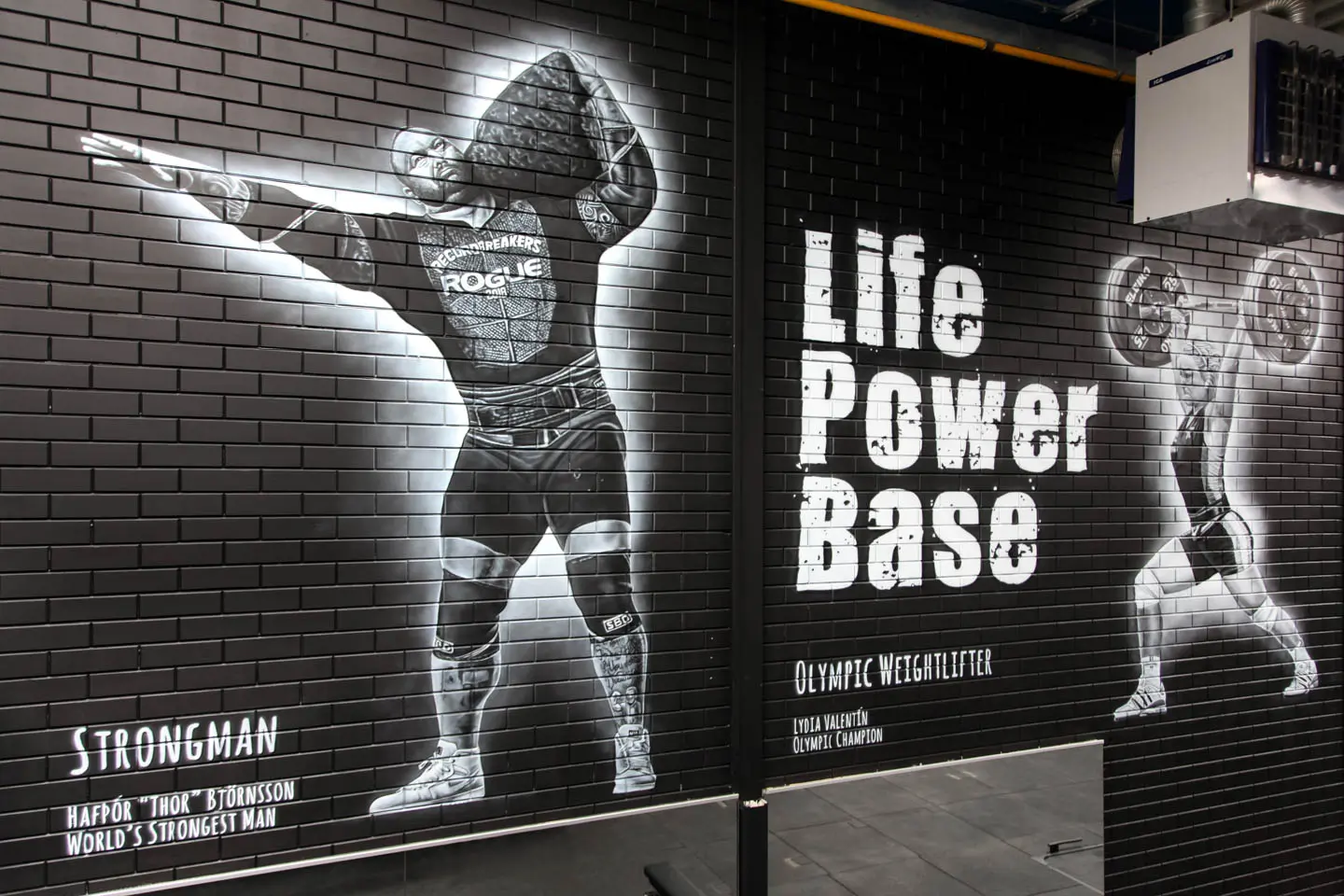 Strongman Thor Bjornsson, World's strongest man. Krachtsporters muurschildering Maasland.