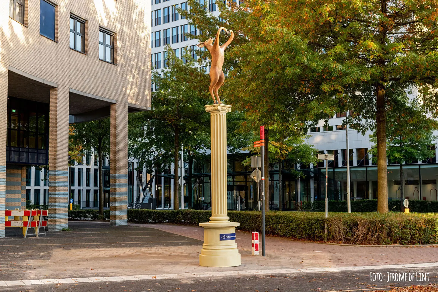 Airbrush standbeeld op het stationsplein in Amersfoort